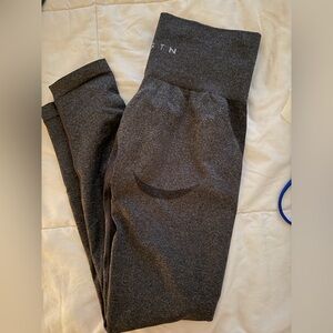 NVGTN leggings